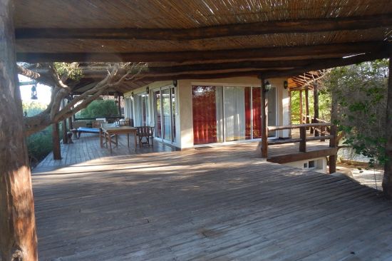 Africa Bungalow - Dormir au milieu de famata-Forest.